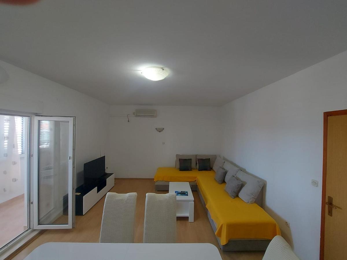 Apartment Papak Trogir Eksteriør billede